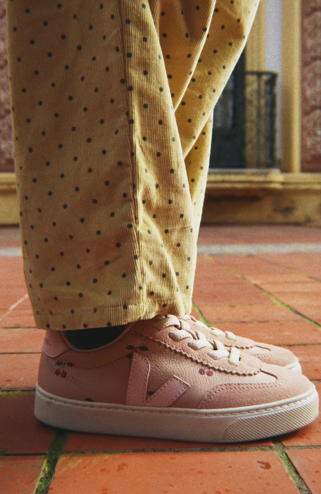 Volley Leather VEJA x Konges Sløjd - Cherry Petale