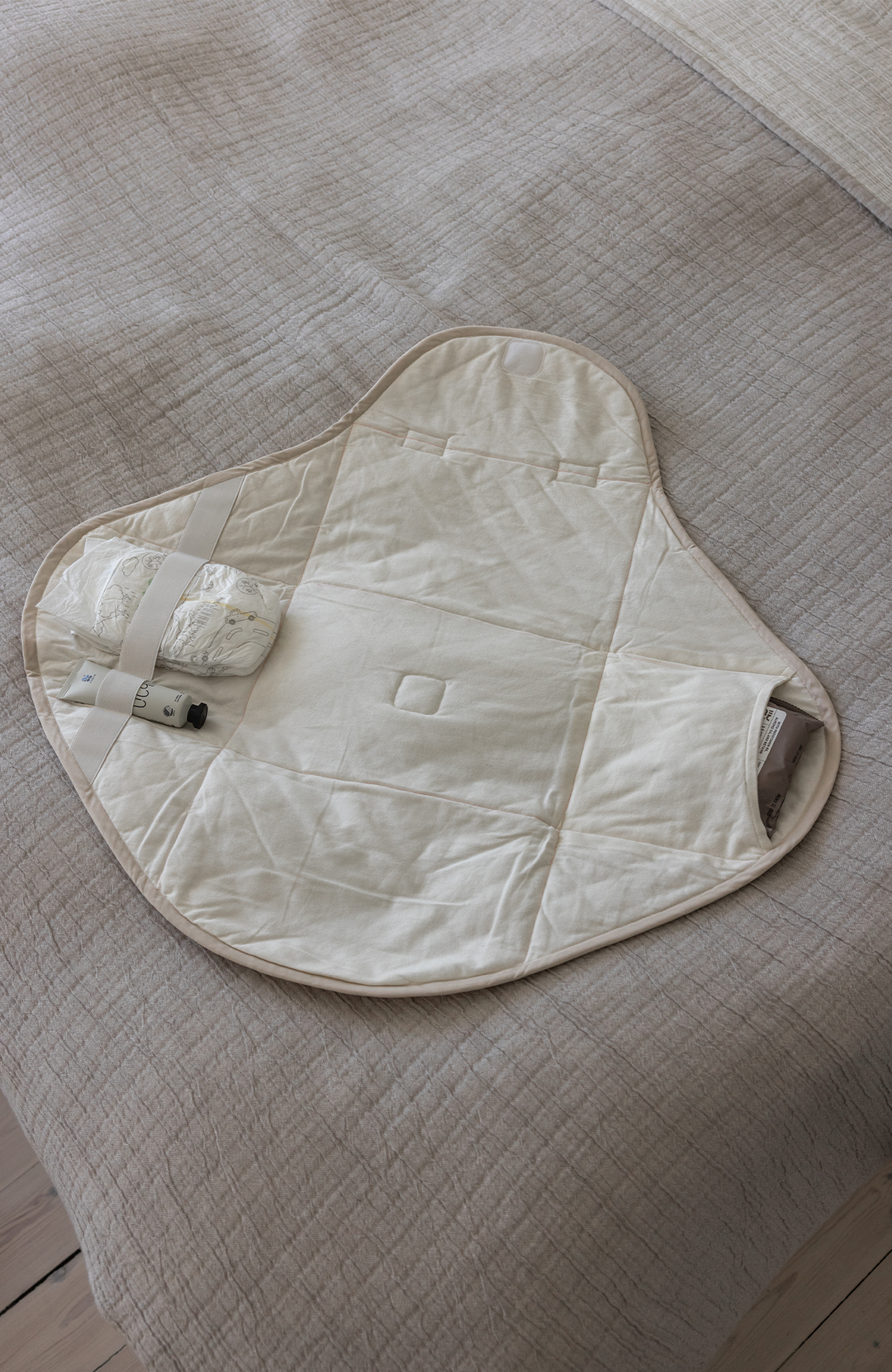 On-the-go Changing Mat - Morning Beige