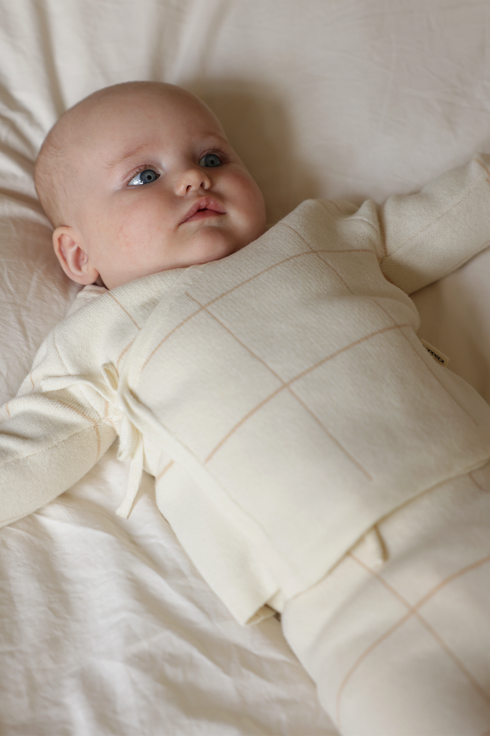 Wrap Cardigan - Beige/Cream Poppedi Cardigan