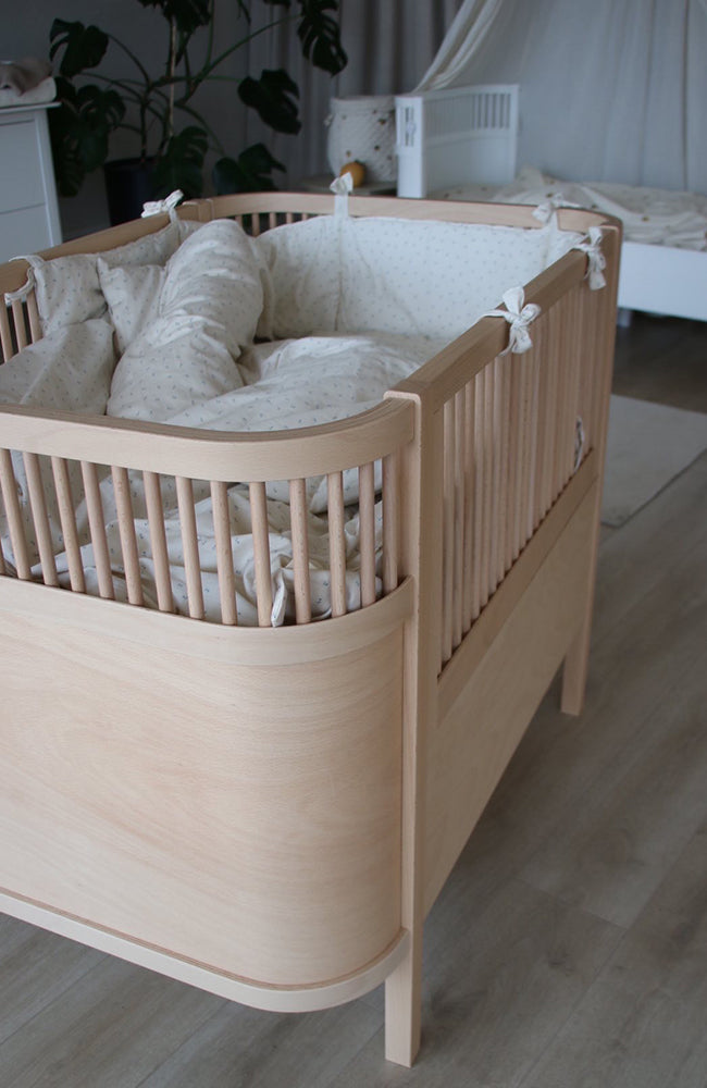 Barnsäng Baby & Jr - Wooden Edition Sebra Säng
